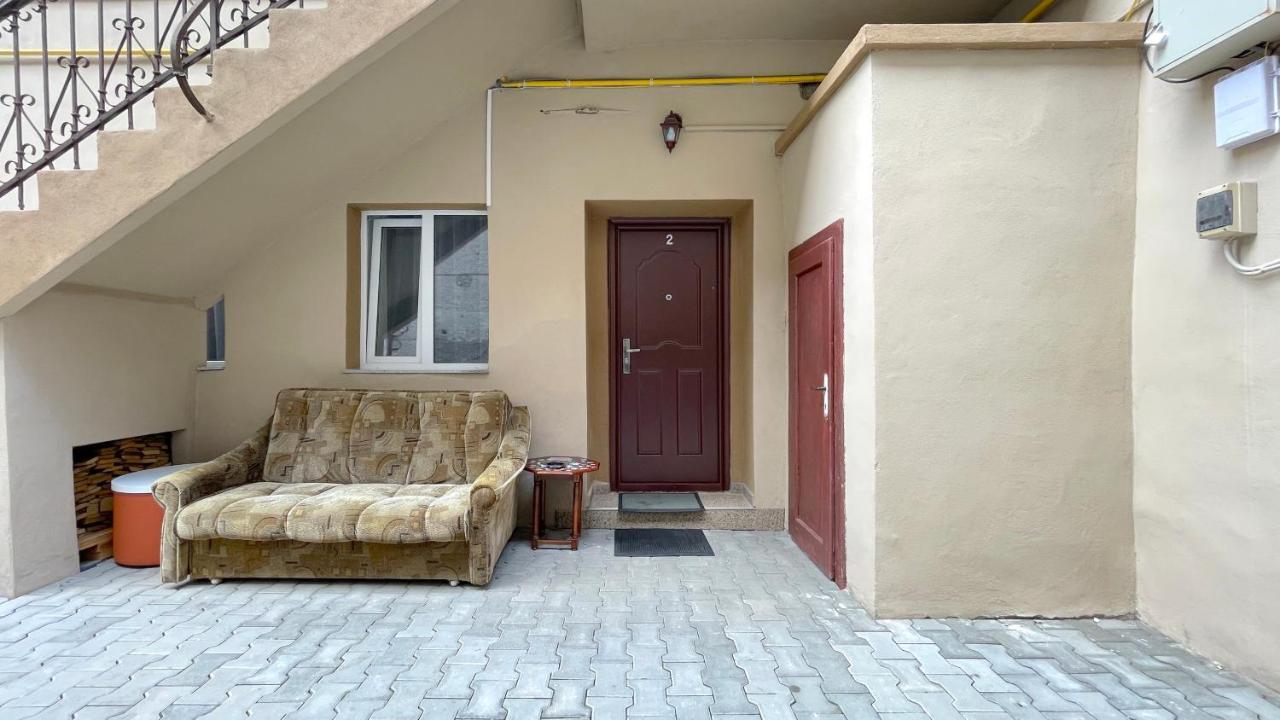 Evu Long Street Apartment Brasov Luaran gambar