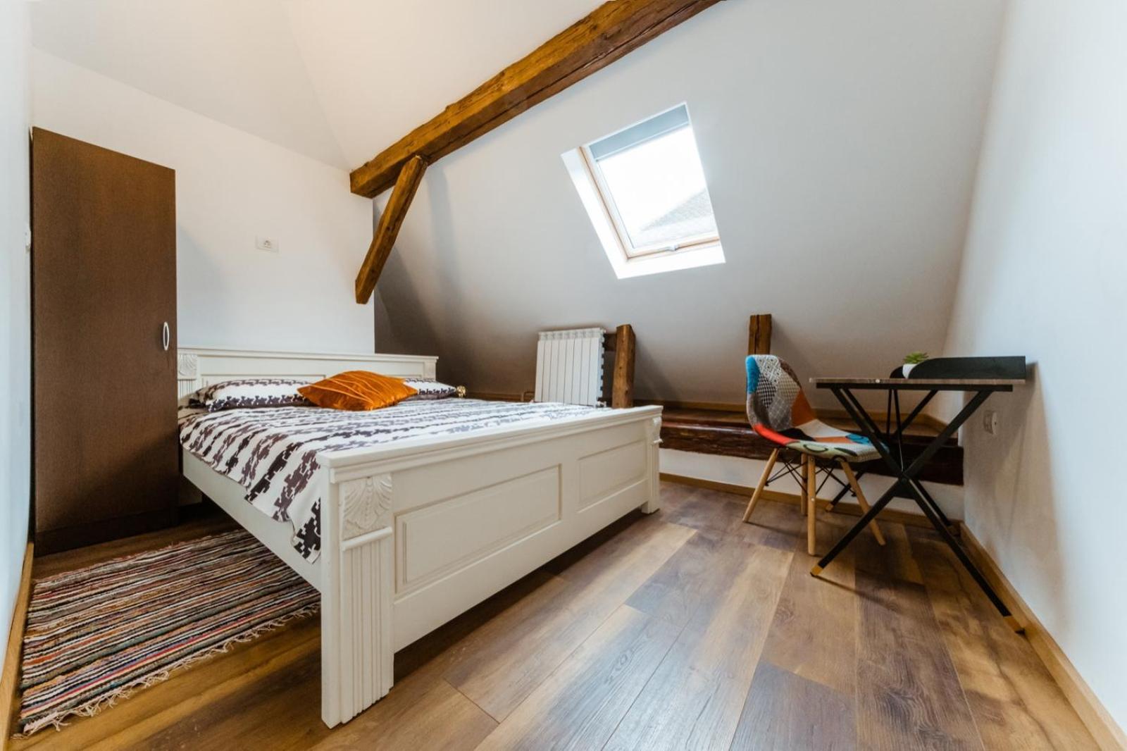 Evu Long Street Apartment Brasov Luaran gambar